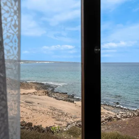 Playa Marina Eco Arrieta (Lanzarote)