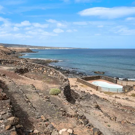 Βίλα Playa Marina Eco *